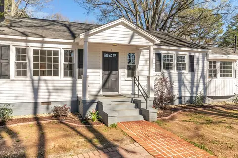 435 Seawright Dr, Pendleton, SC 29670 photo 2