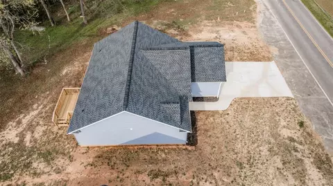 706 Hampton St, Iva, SC 29655 photo 5