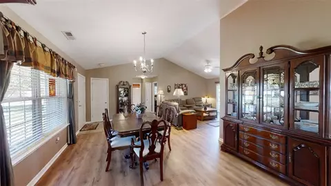102 Viking Dr, Greer, SC 29651 photo 14