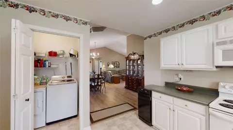 102 Viking Dr, Greer, SC 29651 photo 22