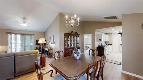 102 Viking Dr, Greer, SC 29651 photo 10