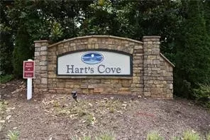 421 Harts Cove Way, Seneca, SC 29672