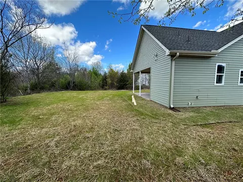 111 Veranda Cir, Pendleton, SC 29670 photo 4