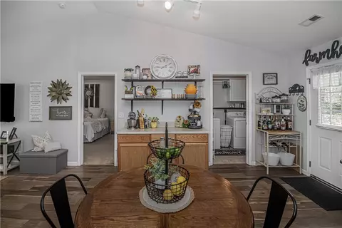 112 Crest Ln, Easley, SC 29640 photo 18