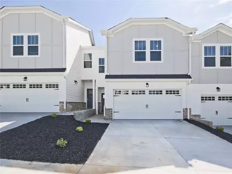 69 Galley Ln, Greenville, SC 29607