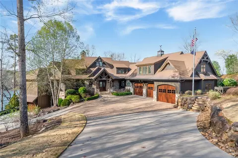 665 Crystal Cove Trl, Salem, SC 29676