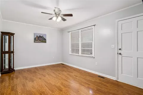 232 Crestview Dr, Starr, SC 29684 photo 5