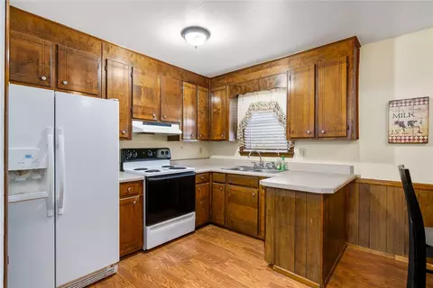 232 Crestview Dr, Starr, SC 29684 photo 9