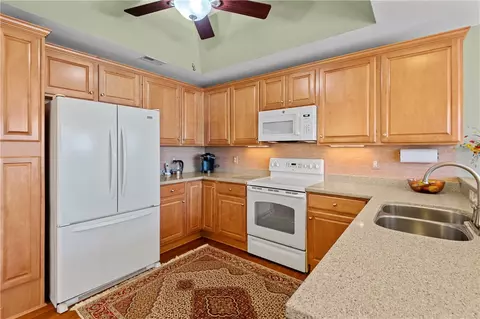 128 Shipyard Cir, Anderson, SC 29621 photo 12