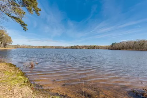 202 Waterfront Dr, Williamston, SC 29697 photo 8