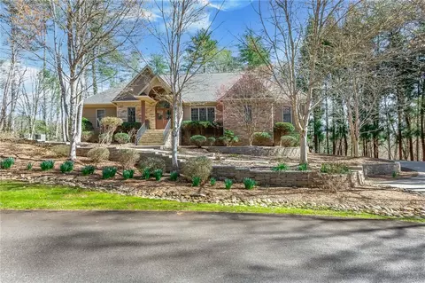 108 Sweetshrub Way, Sunset, SC 29685