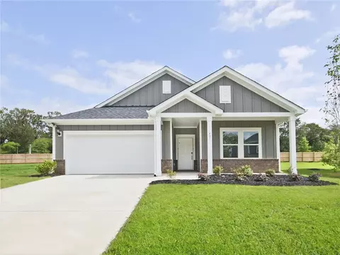 401 Roderick Ln, Greenville, SC 29605