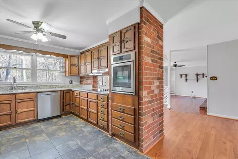123 Quail Trl, Easley, SC 29642 photo 9