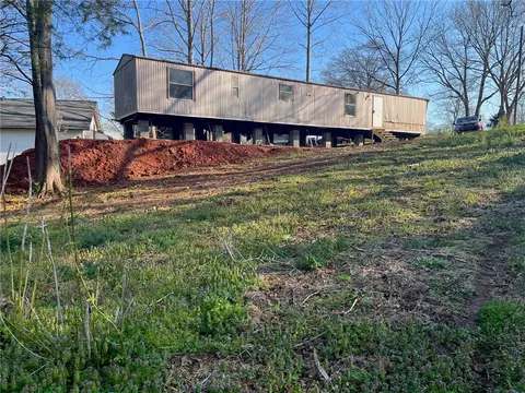 126 Highside Dr, Central, SC 29630 photo 4