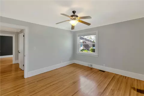 16 E Washington Cir, Honea Path, SC 29654 photo 14