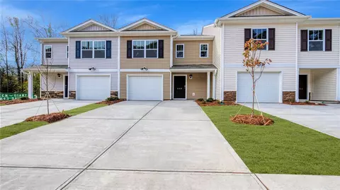 608 Oakmont Valley Trl, Seneca, SC 29678