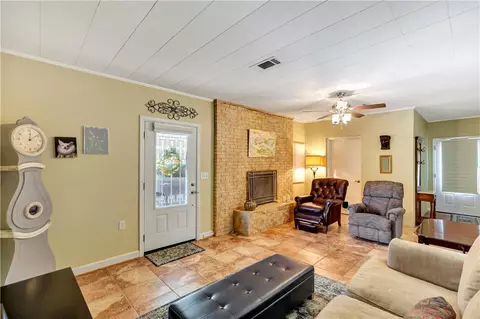 304 Shadow Ln, Seneca, SC 29678 photo 16