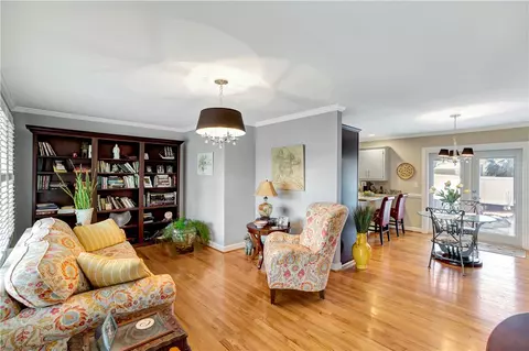 304 Shadow Ln, Seneca, SC 29678 photo 10