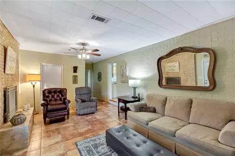 304 Shadow Ln, Seneca, SC 29678 photo 15