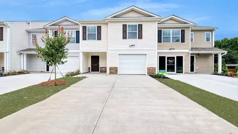 102 Oakmont Valley Trl, Seneca, SC 29678