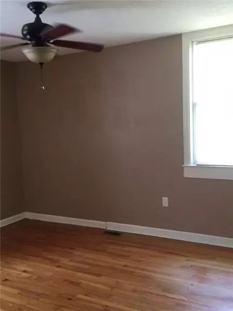 112 Maple St, Pendleton, SC 29670 photo 9