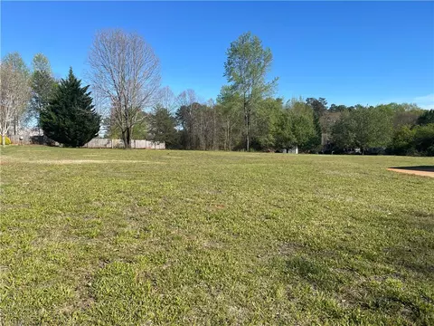 114 Falcons View Ct, Walhalla, SC 29691 photo 6