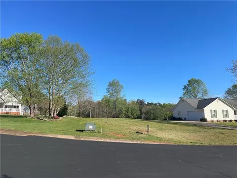 114 Falcons View Ct, Walhalla, SC 29691 photo 11