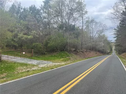 200 E Bear Swamp Rd, Walhalla, SC 29691 photo 2