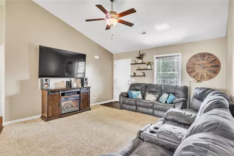 104 Veranda Cir, Pendleton, SC 29670 photo 5