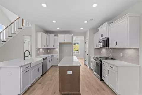 208 Maverick Trl, Central, SC 29630 photo 12