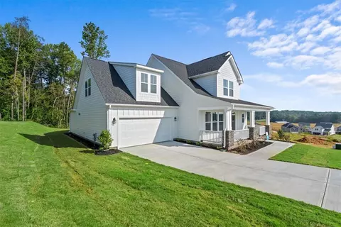 208 Maverick Trl, Central, SC 29630 photo 4