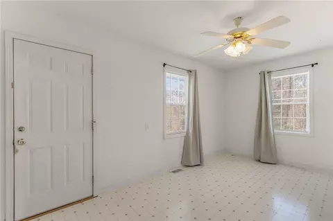 329 E Baker St, Pickens, SC 29671 photo 21
