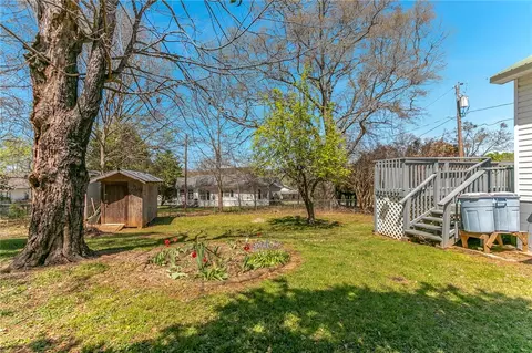 329 E Baker St, Pickens, SC 29671 photo 25