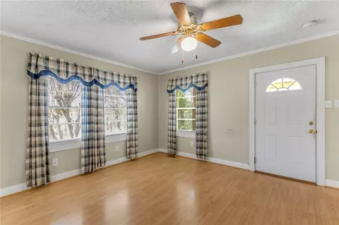 329 E Baker St, Pickens, SC 29671 photo 10