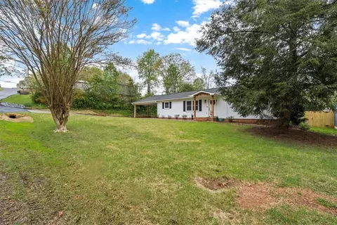 105 Brookway Dr, Easley, SC 29642 photo 2