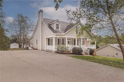 312 Crenshaw St, Easley, SC 29640 photo 2
