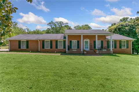 300 Long Forest Cir, Anderson, SC 29625