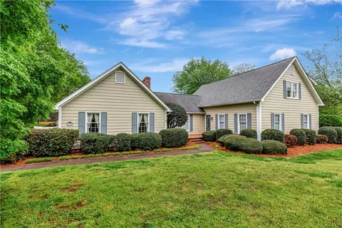 1310 Northampton Rd, Anderson, SC 29621