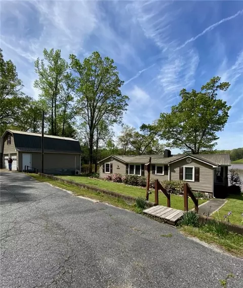135 Serena Cir, Anderson, SC 29621