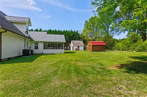 9565 Augusta Rd, Pelzer, SC 29669 photo 32