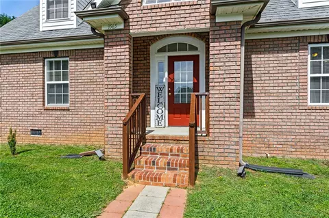 9565 Augusta Rd, Pelzer, SC 29669 photo 8