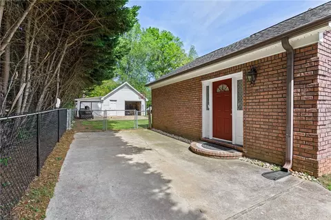 9565 Augusta Rd, Pelzer, SC 29669 photo 28