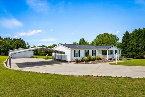 1859 Brown Rd, Starr, SC 29684 photo 3