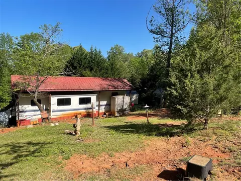 414 Kinston Loop Dr, Westminster, SC 29693 photo 3