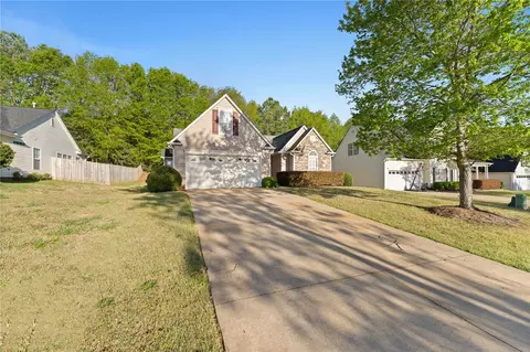 115 Hickory Run Rd, Easley, SC 29642 photo 3