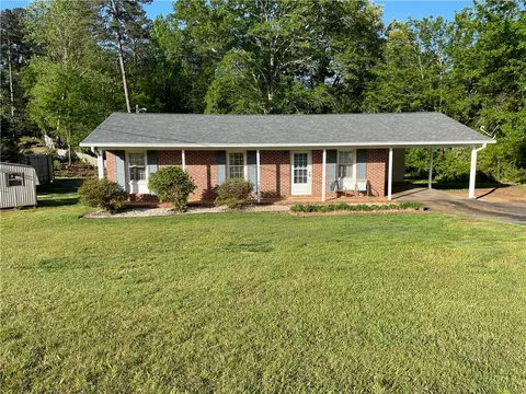 306 Old Shirley Rd, Central, SC 29630