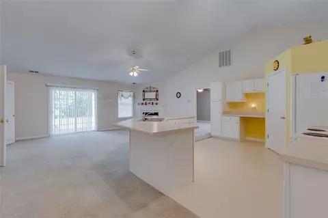 280 Rivers Edge Dr, Easley, SC 29642 photo 7