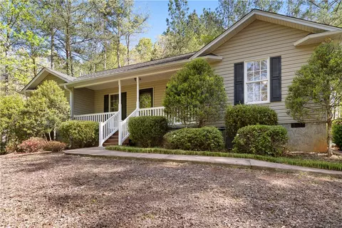 215 Woodland Way Rd, Walhalla, SC 29691
