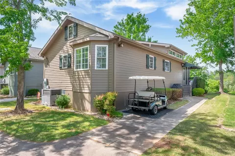 1230 Melton Rd #112, West Union, SC 29696