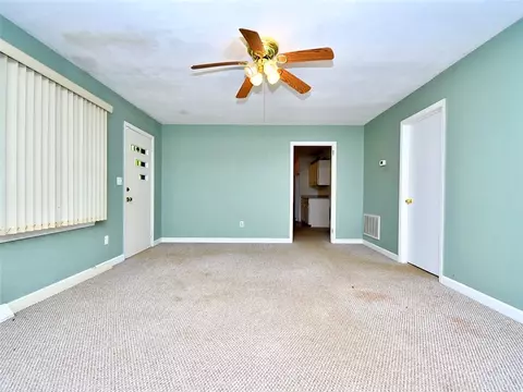 200 Powers Dr, Easley, SC 29640 photo 15